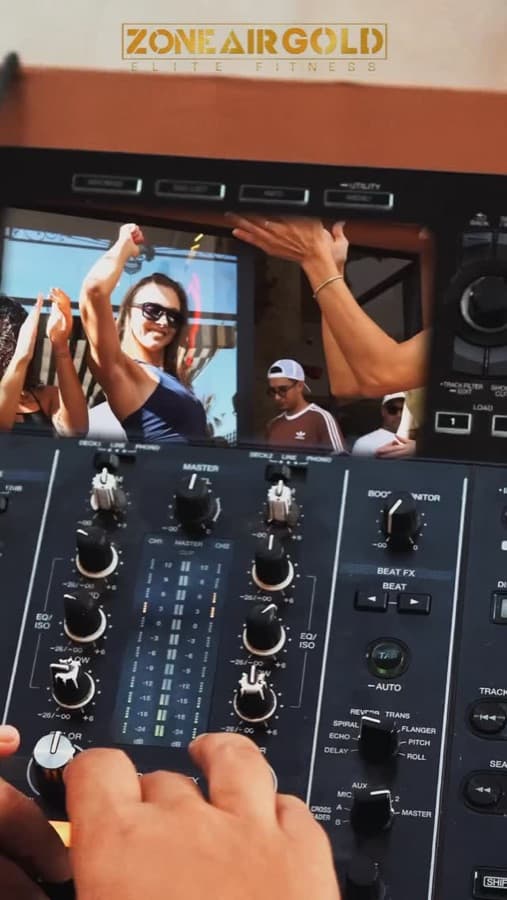 DJ set lors d’un événement Zone Air Gold